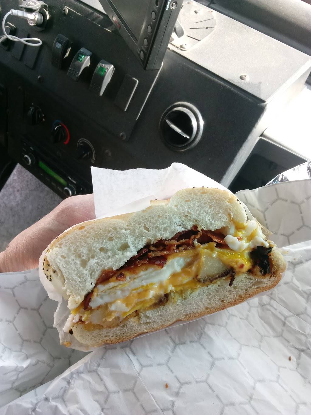 The Burger Shack | restaurant | 3672 NY-112, Coram, NY 11727, USA | 6313200303 OR +1 631-320-0303