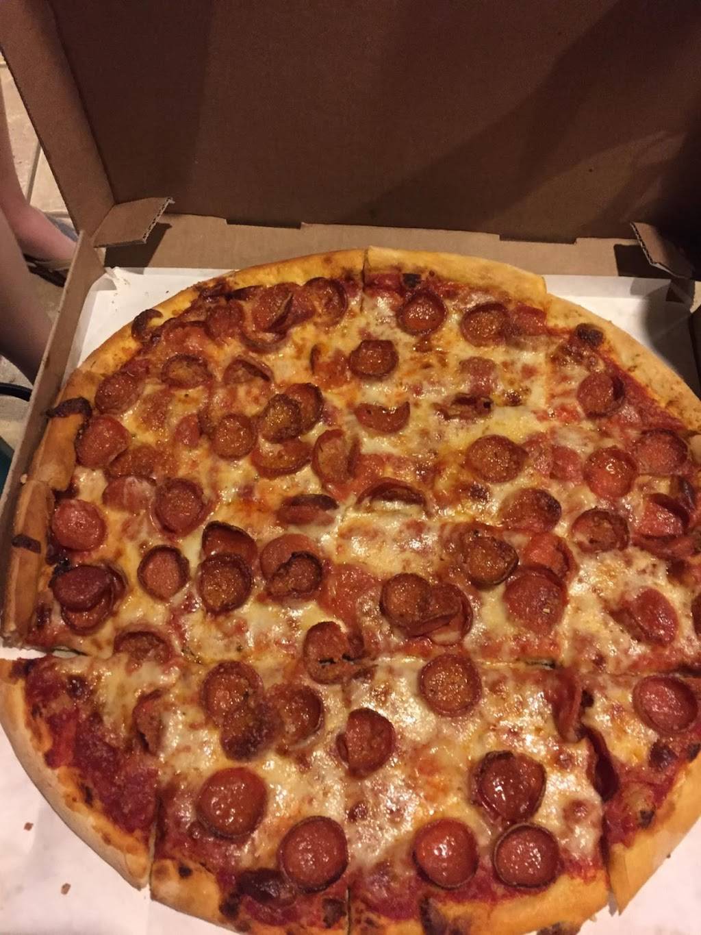 Mama Petrillos Restaurant | restaurant | 9082 E Las Tunas Dr, Temple City, CA 91780, USA | 6262850228 OR +1 626-285-0228