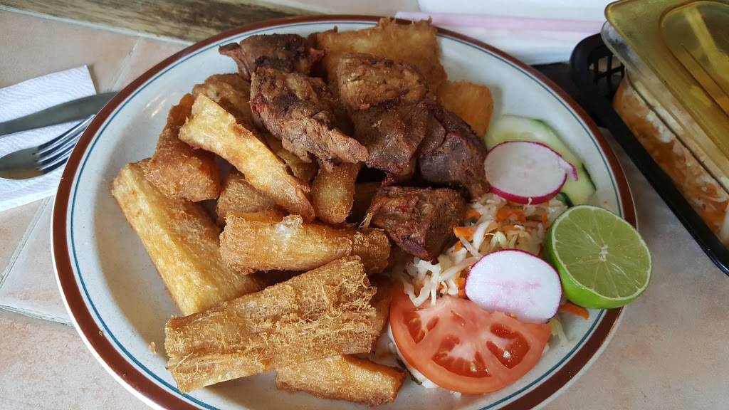 Variedad De Pupusas | restaurant | 401 W Pacific Coast Hwy, Wilmington, CA 90744, USA | 3109520222 OR +1 310-952-0222