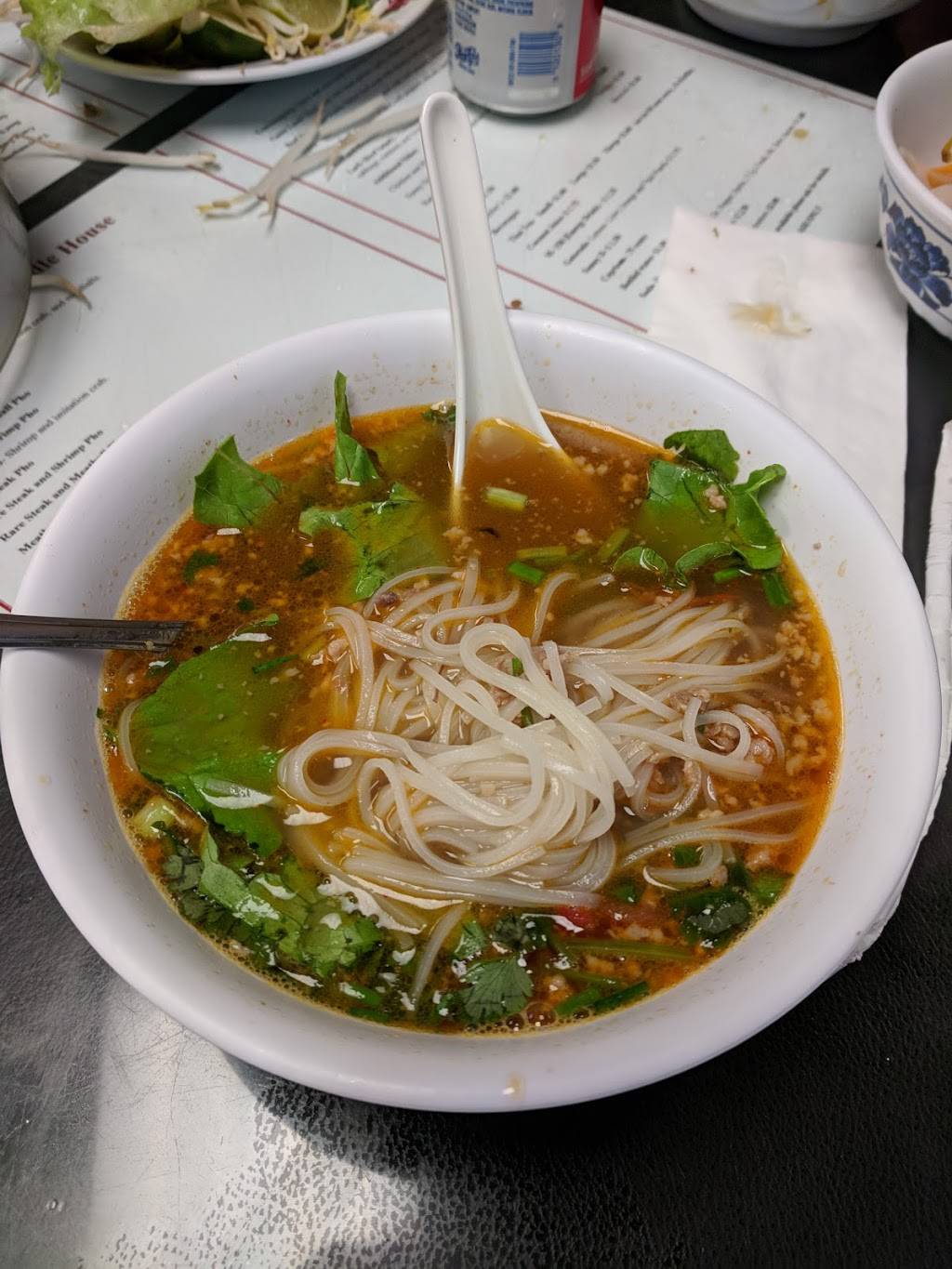 Noodle House | Lao Kitchen | restaurant | 1006 N Court St, Visalia, CA 93291, USA | 5597348311 OR +1 559-734-8311
