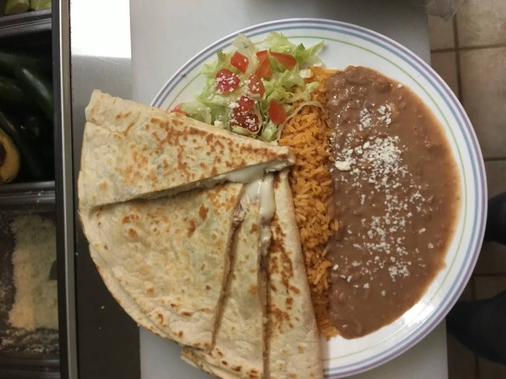 El Hidalguense | restaurant | 1686 Clearwater Largo Rd N, Clearwater, FL 33756, USA | 7272219318 OR +1 727-221-9318