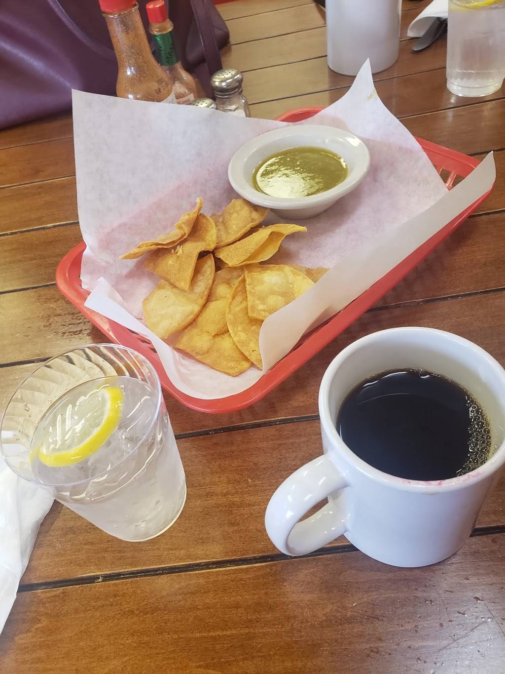 Serranos Juice Bar and Grill | restaurant | 46900 Monroe St, Indio, CA 92201, USA | 7609724176 OR +1 760-972-4176