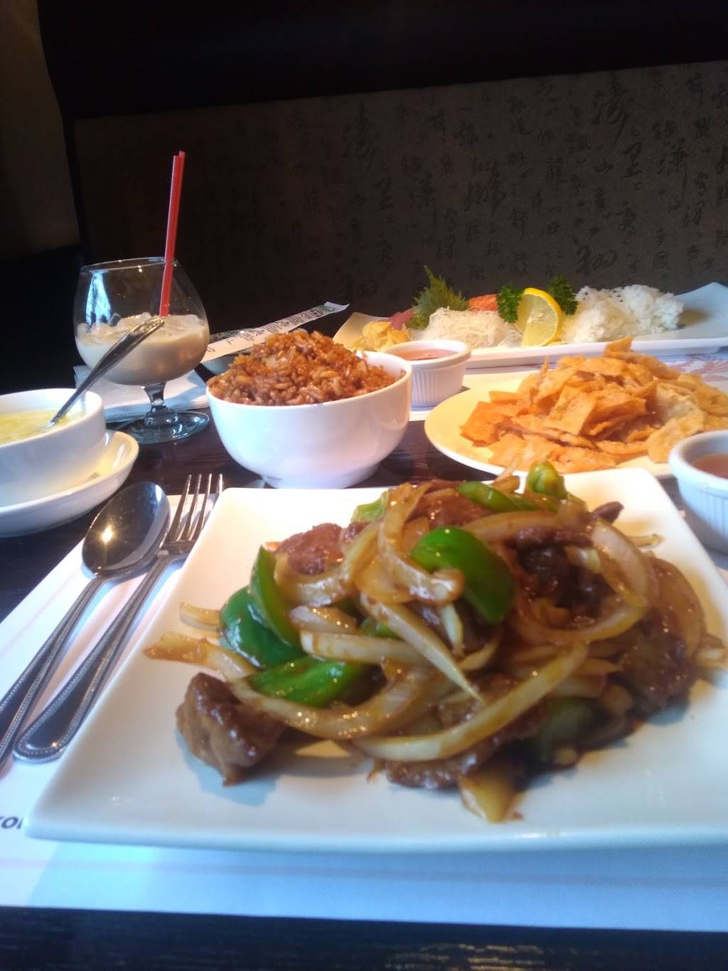 Golden Koi | restaurant | 437 Nashua St, Milford, NH 03055, USA | 6036722388 OR +1 603-672-2388