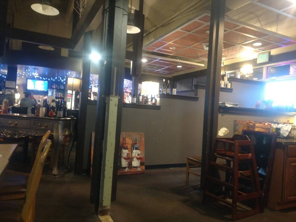 Bleachers Grill At Cedar Crest | restaurant | 6810 84th St NE, Marysville, WA 98270, USA | 3606593388 OR +1 360-659-3388