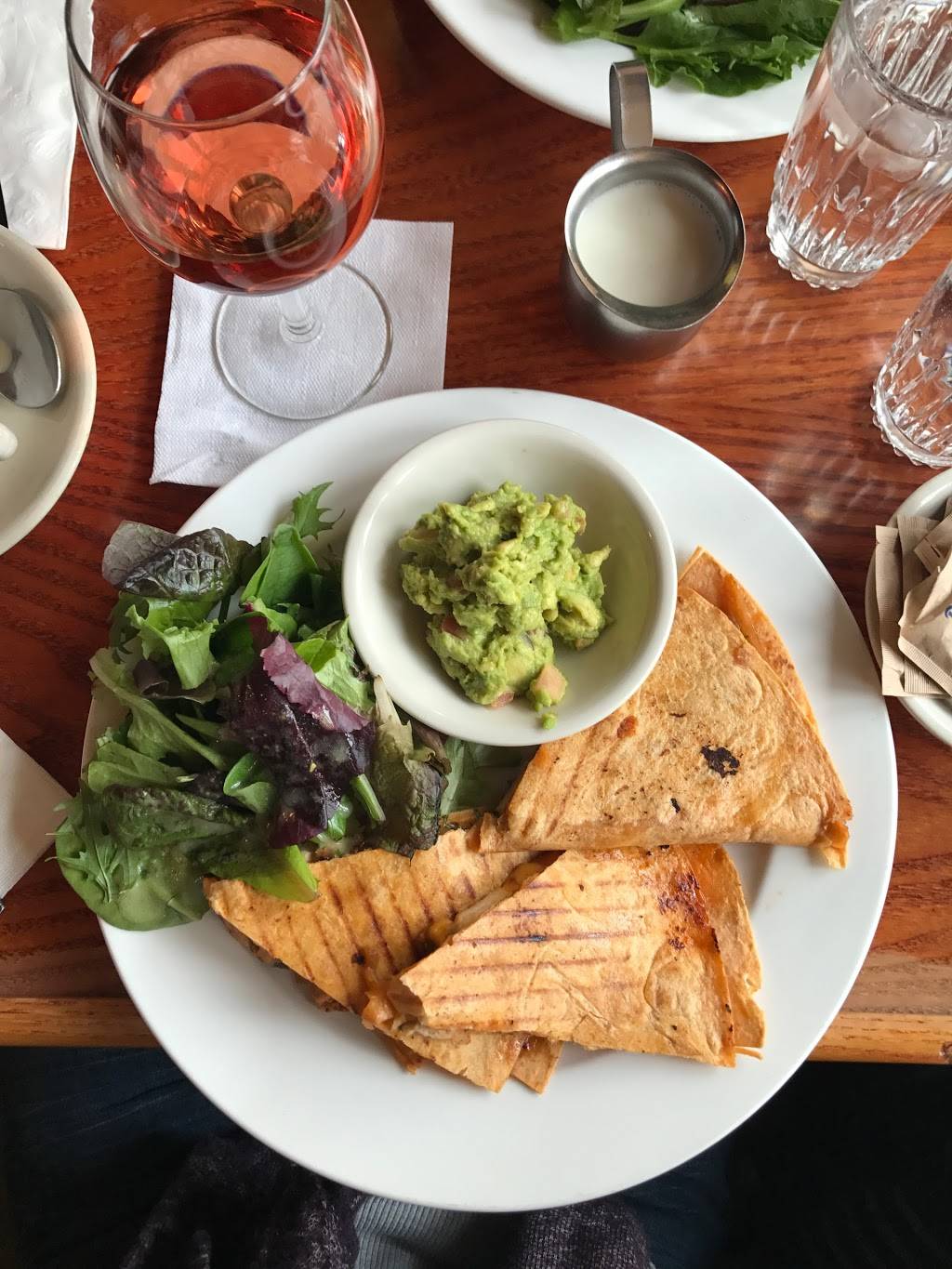 Bus Stop Cafe | restaurant | 597 Hudson St, New York, NY 10014, USA | 2122061100 OR +1 212-206-1100