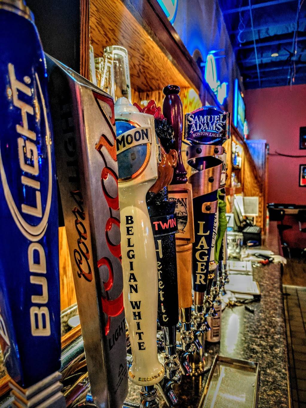 Delta Breeze Club | restaurant | 400 Scott St, Travis AFB, CA 94535, USA | 7074373711 OR +1 707-437-3711