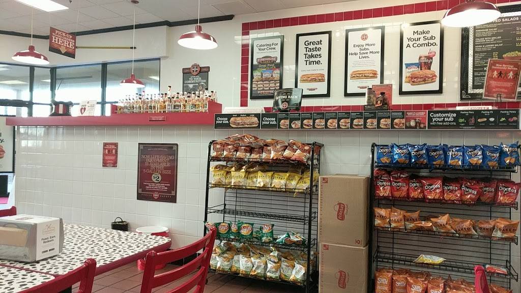 Firehouse Subs | meal delivery | 405 N Eola Rd, Aurora, IL 60502, USA | 6303405760 OR +1 630-340-5760