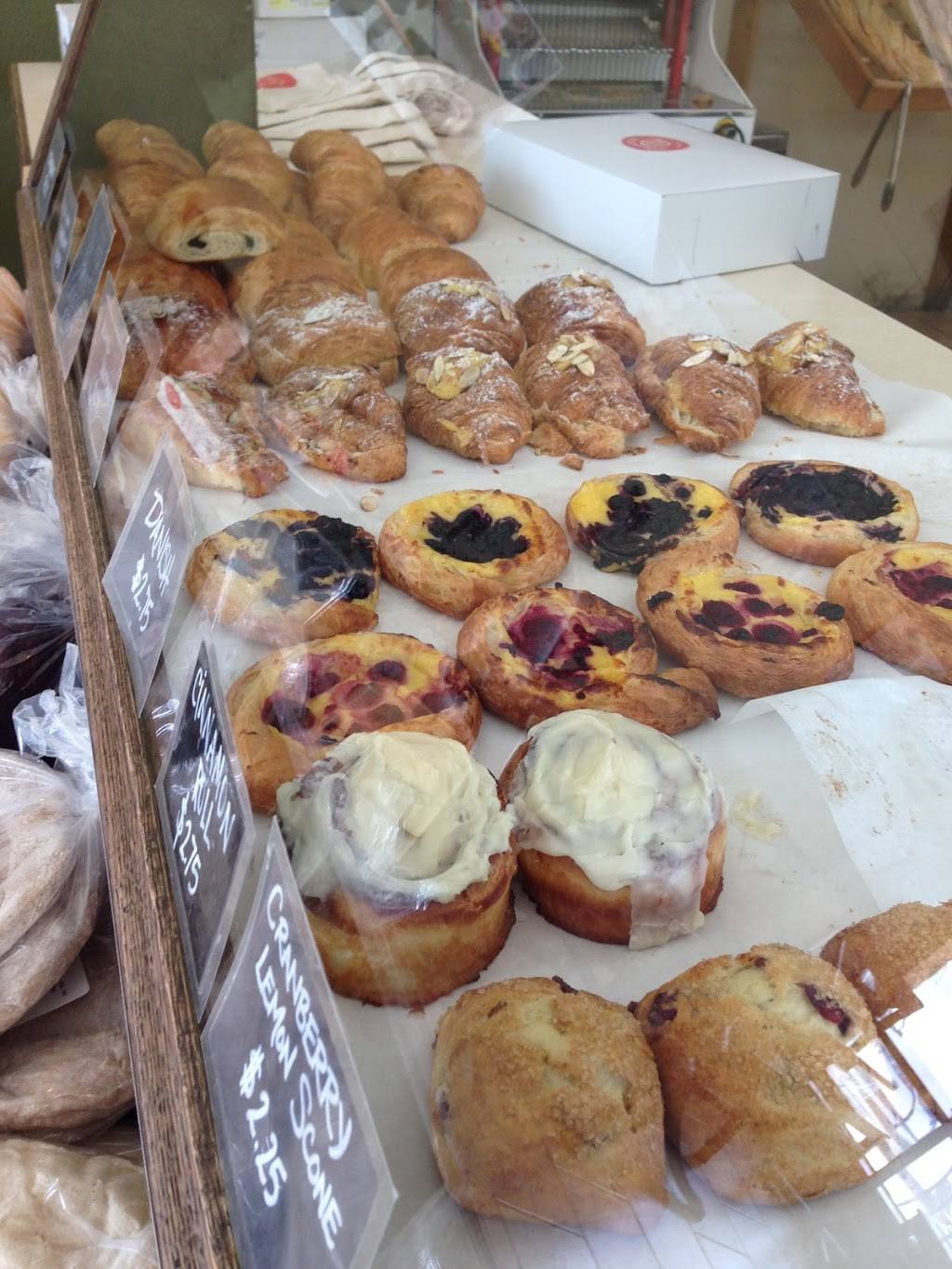 Le Quartier Bakery & Café - Countryside | bakery | 8706 Countryside Plaza, Omaha, NE 68114, USA | 4029321207 OR +1 402-932-1207