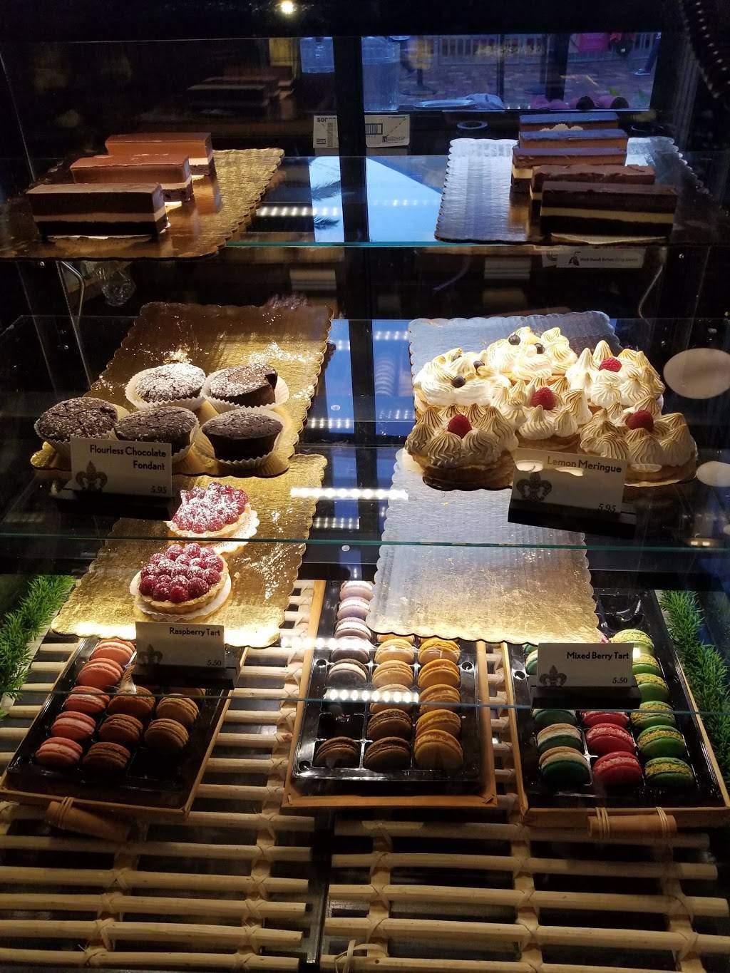 Le Bouchon | restaurant | 11701 Lake Victoria Gardens Ave, Palm Beach Gardens, FL 33410, USA | 5616221616 OR +1 561-622-1616