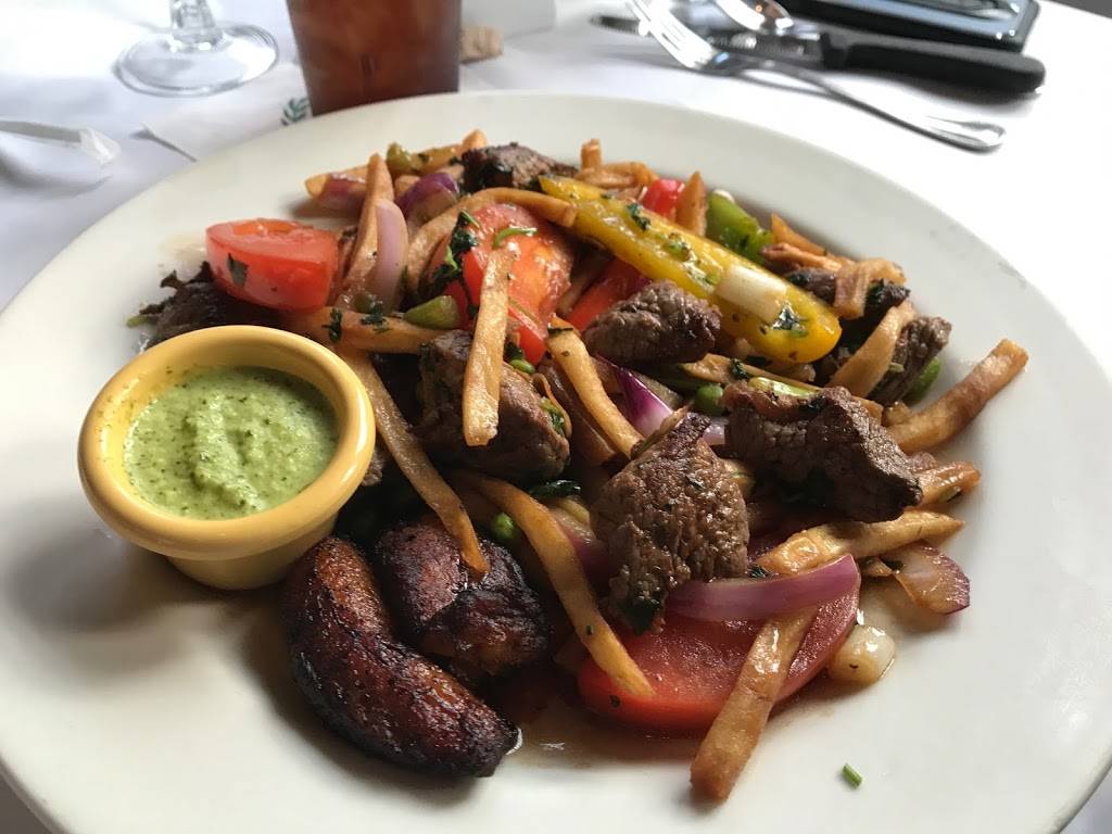 Lauriol Plaza | restaurant | 1835 18th St NW, Washington, DC 20009, USA | 2023870035 OR +1 202-387-0035