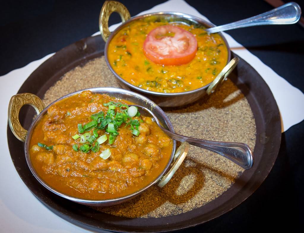 India Village Ancaster | restaurant | 370 Wilson St E #13, Ancaster, ON L9G 4S4, Canada | 9053041213 OR +1 905-304-1213