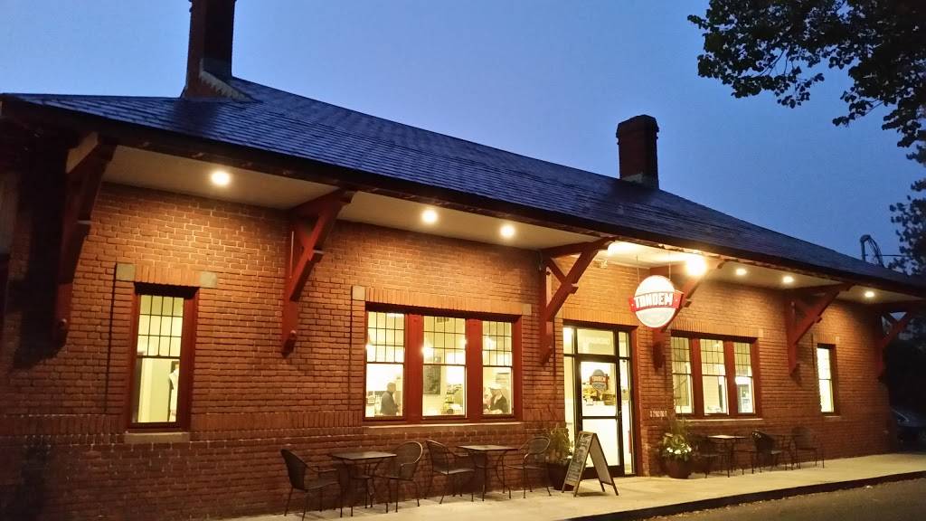 Tandem Bagel Company | bakery | 9 Railroad St, Easthampton, MA 01027, USA | 4132035591 OR +1 413-203-5591