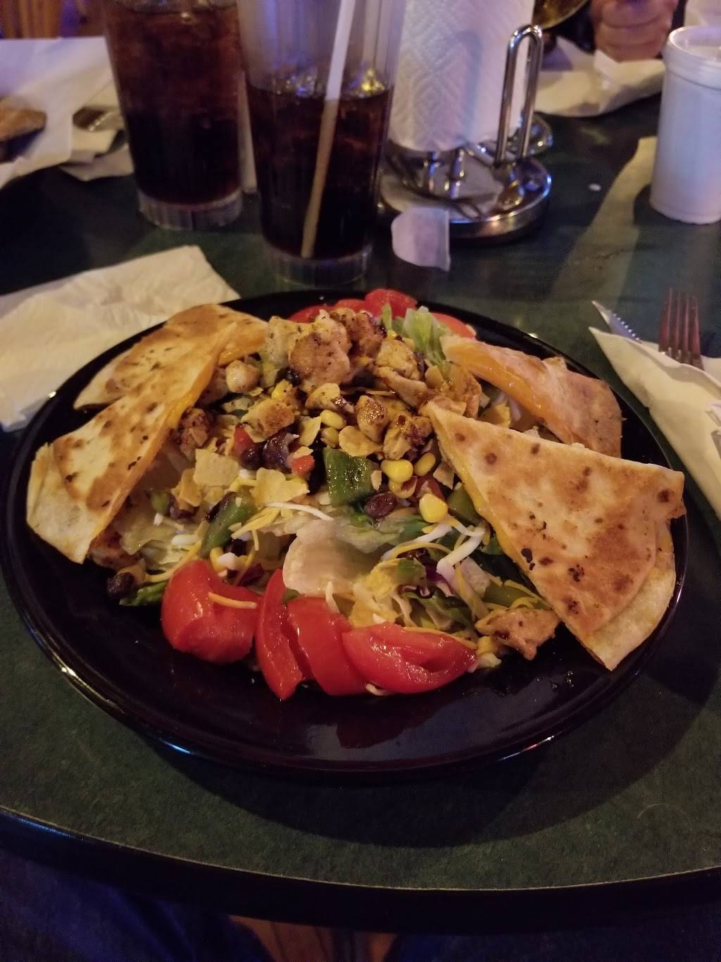 Skoonerz Grill & Bar | restaurant | 912 N Main St, Princeton, IL 61356, USA | 8158759464 OR +1 815-875-9464