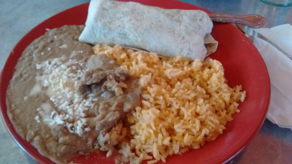 El Jardin | restaurant | 22997 Joaquin Gully Rd, Twain Harte, CA 95383, USA | 2095861898 OR +1 209-586-1898