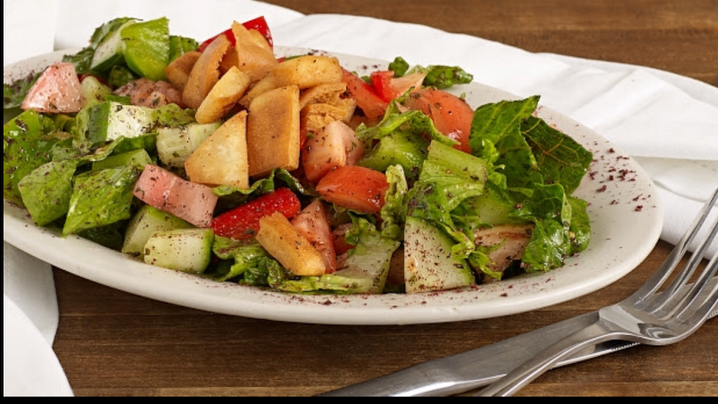 Mauras Mediterranean Cuisine | restaurant | 31 N Cass Ave, Westmont, IL 60559, USA | 6305120010 OR +1 630-512-0010