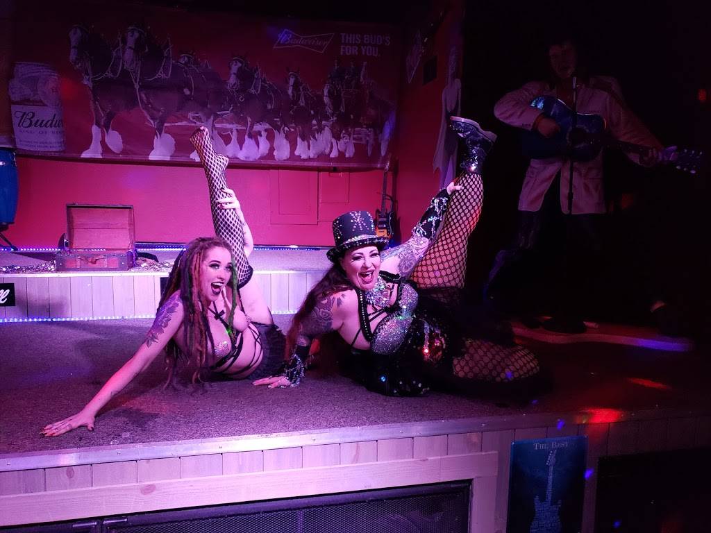 3rd Chute | restaurant | 2204 Fosterburg Rd, Alton, IL 62002, USA | 6184681118 OR +1 618-468-1118