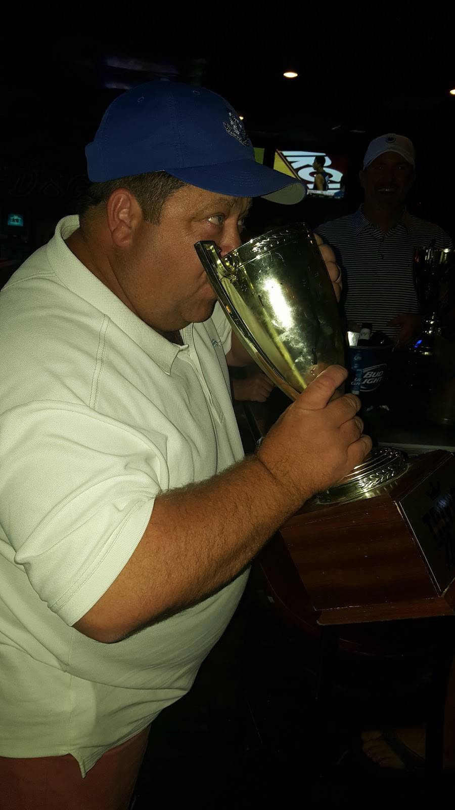 The Dog Saloon | restaurant | 3311 W Bay to Bay Blvd, Tampa, FL 33629, USA | 8138328211 OR +1 813-832-8211