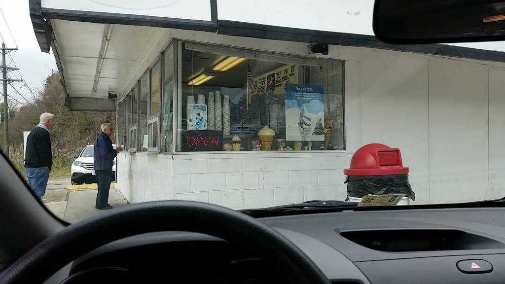 Dairy Hart | restaurant | 812 Riverside Dr, Danville, VA 24540, USA | 4347921923 OR +1 434-792-1923