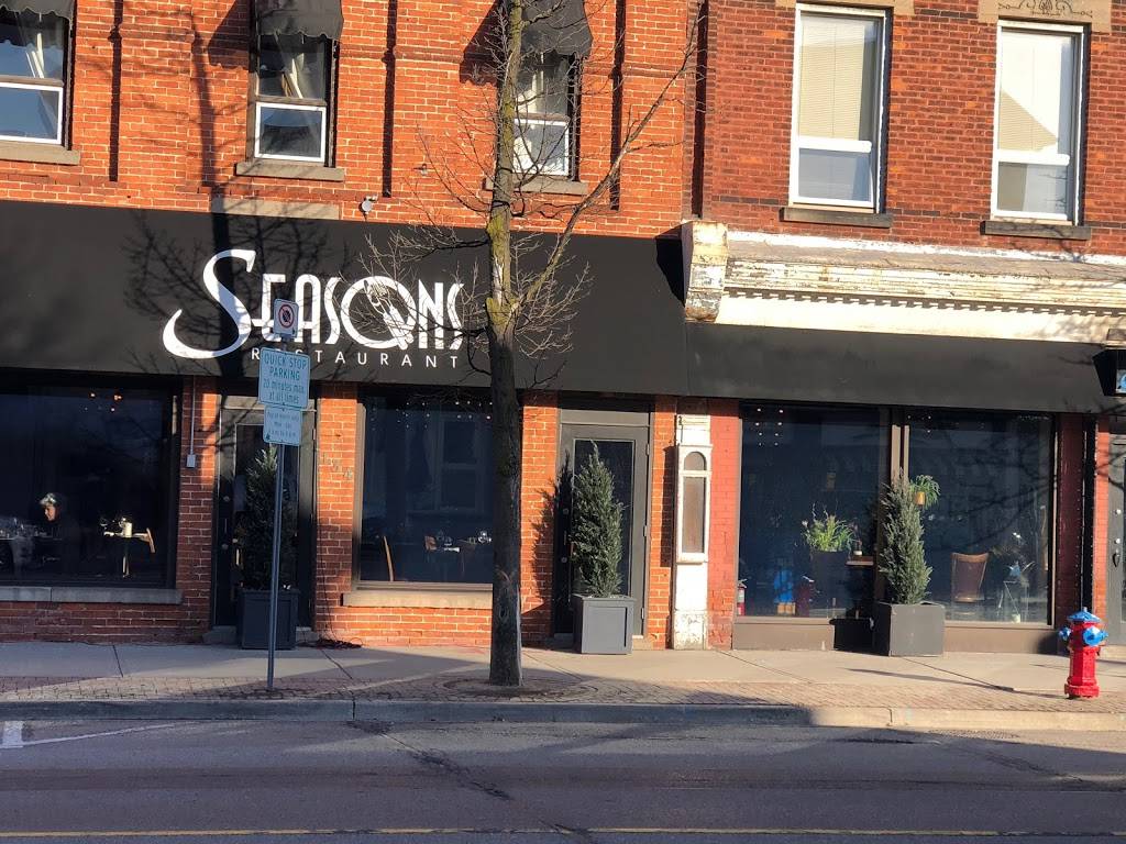 Seasons | restaurant | 134 Lakeshore Rd E, Oakville, ON L6J 1H4, Canada | 9058440676 OR +1 905-844-0676