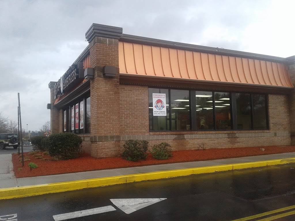 Wendys | restaurant | 2904 Knoxville Center Dr, Knoxville, TN 37924, USA | 8656378676 OR +1 865-637-8676