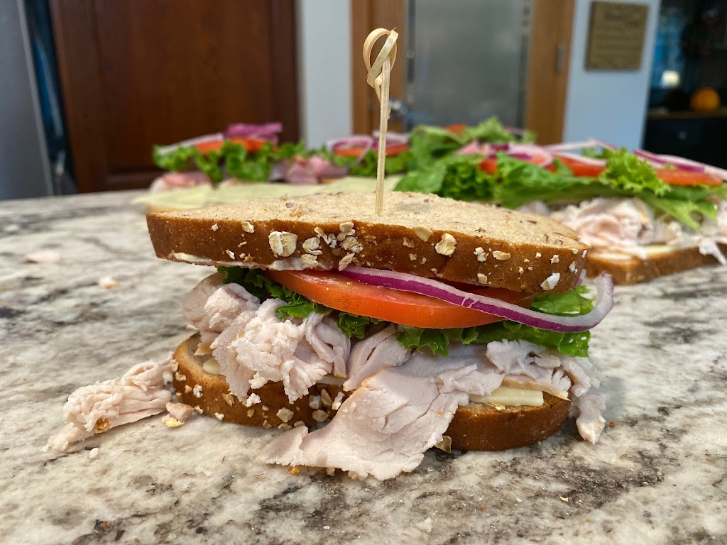 Devour WI | restaurant | 1611 Eastern Ave, Plymouth, WI 53073, USA | 9204001241 OR +1 920-400-1241