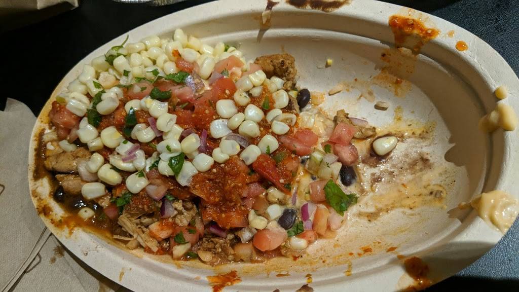 Chipotle Mexican Grill | restaurant | 26147 Evergreen Rd, Southfield, MI 48076, USA | 2483533448 OR +1 248-353-3448