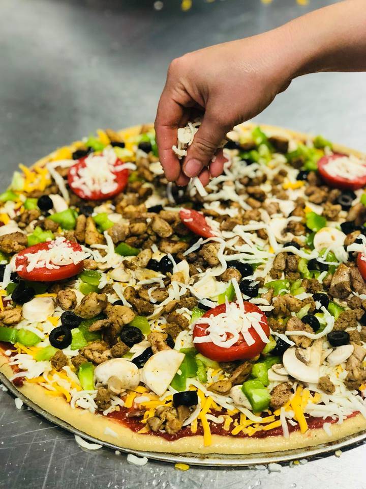 Mr. Gil Market & Grill | restaurant | 1421 Coffee Rd suite h, Modesto, CA 95350, USA | 2094098447 OR +1 209-409-8447