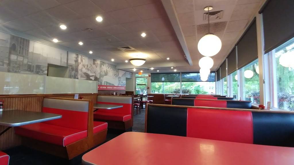 Jimmys Family Restaurant | restaurant | 10 S Main St, Jamestown, NY 14701, USA | 7164835686 OR +1 716-483-5686