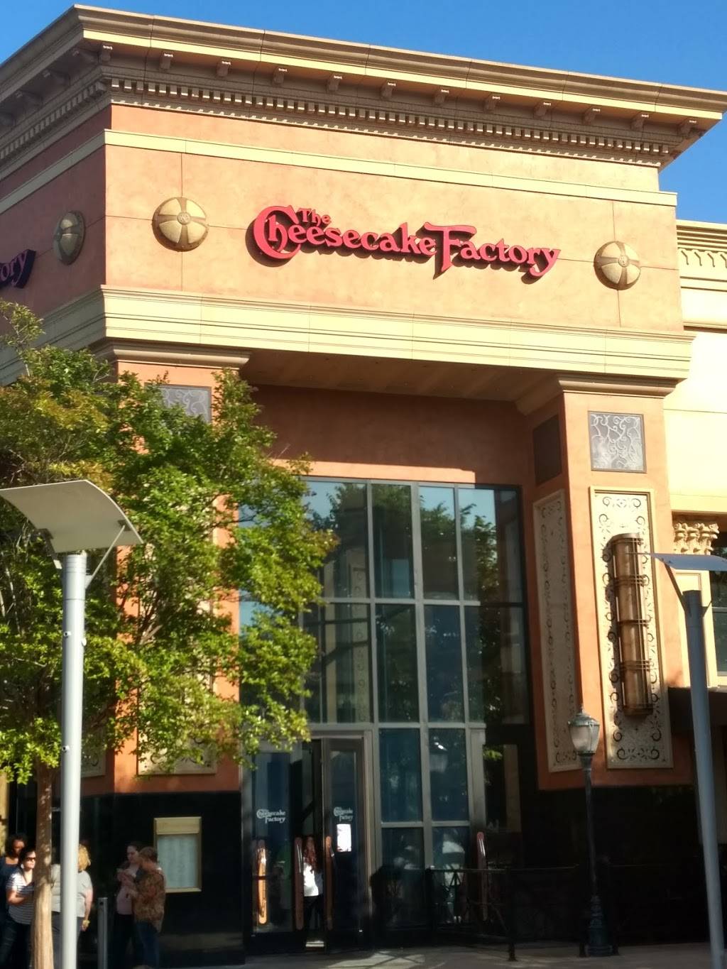The Cheesecake Factory | restaurant | 1609 Cumberland Mall, Atlanta, GA 30339, USA | 7703195515 OR +1 770-319-5515