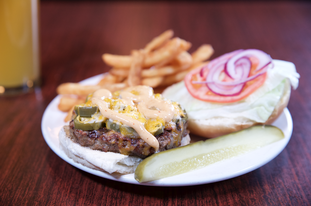 Smittys Pub, Burlington, Vermont | restaurant | 1127 North Ave, Burlington, VT 05408, USA | 8028624300 OR +1 802-862-4300