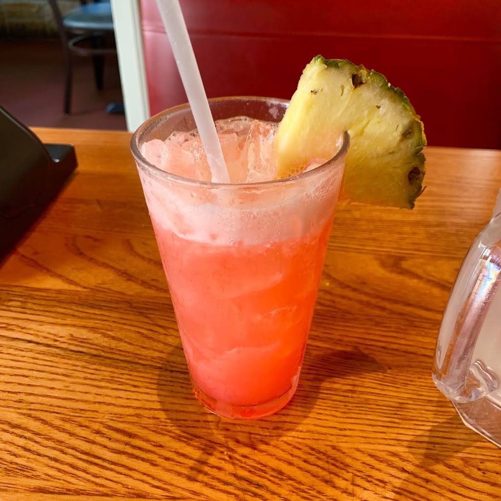 Chilis Grill & Bar | restaurant | 105 Town Centre Dr, Johnstown, PA 15904, USA | 8142663884 OR +1 814-266-3884