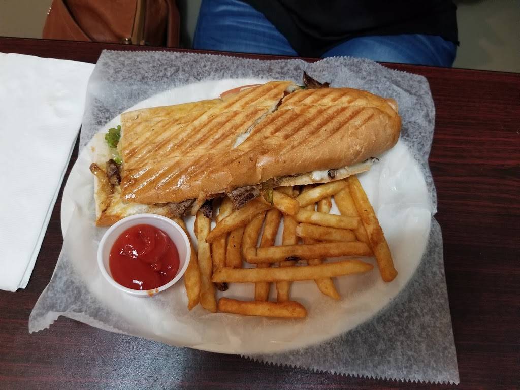 Copacabana Cuban Cafe | cafe | 249 W State Rd 436 #1061, Altamonte Springs, FL 32714, USA | 3212032226 OR +1 321-203-2226