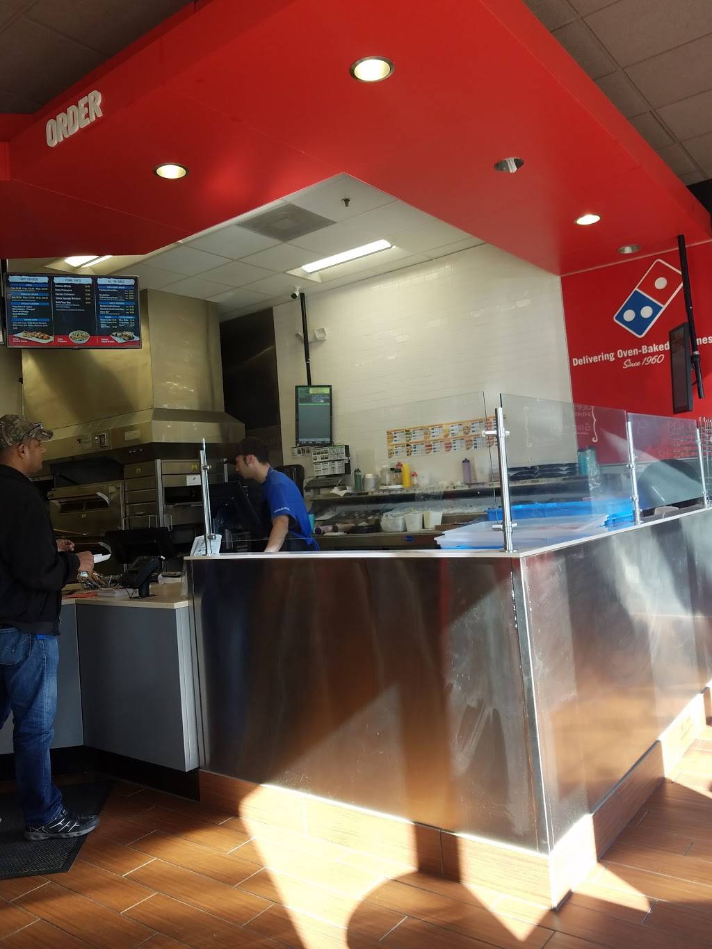 Dominos Pizza | meal delivery | 1901 J St, Sacramento, CA 95811, USA | 9165043399 OR +1 916-504-3399