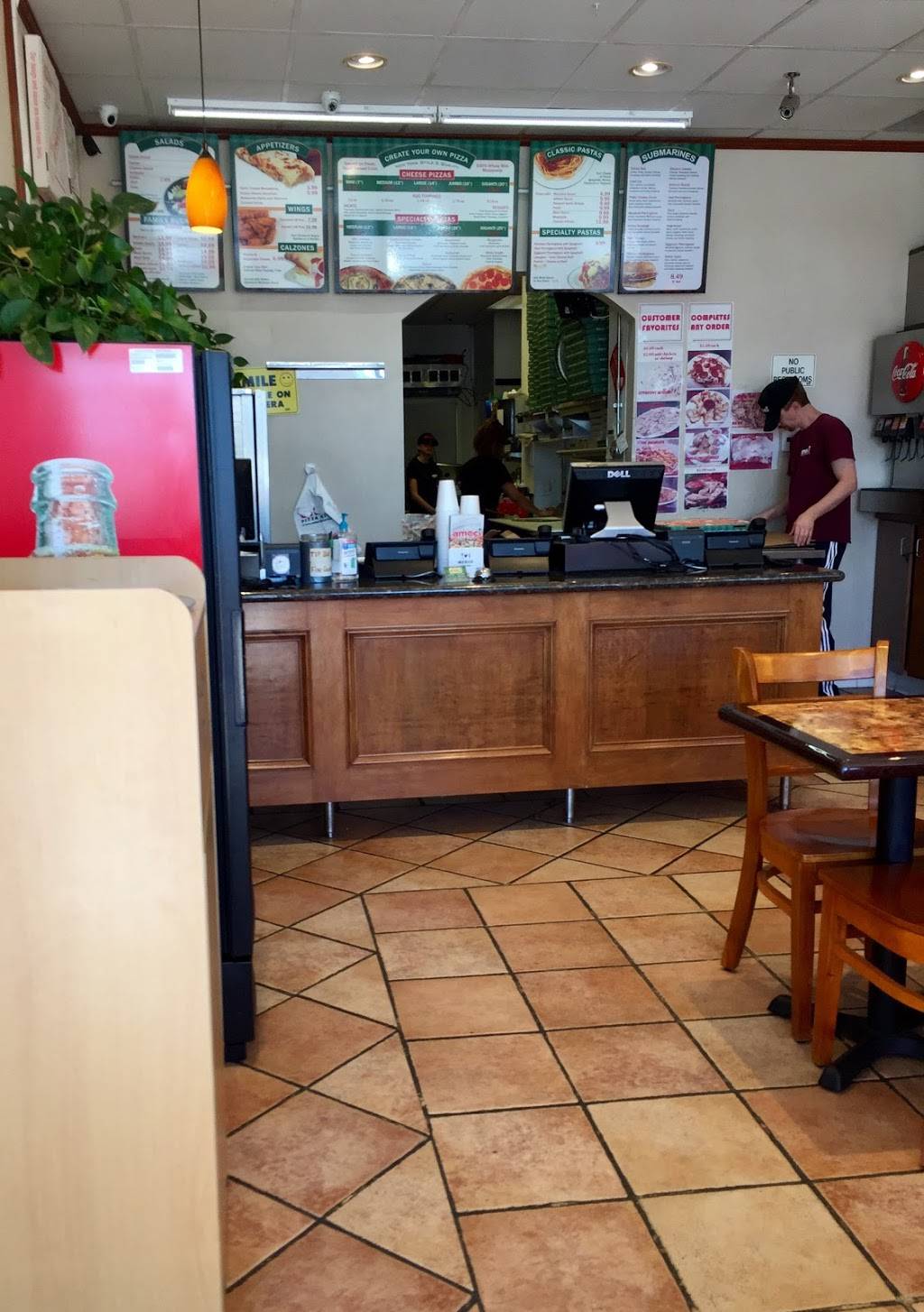 Ameci Pizza Kitchen | meal delivery | 648 E First St, Tustin, CA 92780, USA | 7143681446 OR +1 714-368-1446