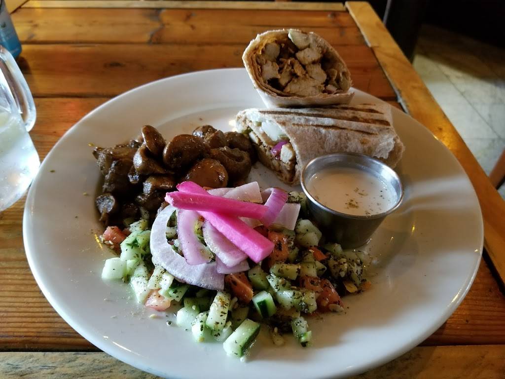 Bennies | restaurant | 54 E Palisade Ave, Englewood, NJ 07631, USA | 2018945700 OR +1 201-894-5700