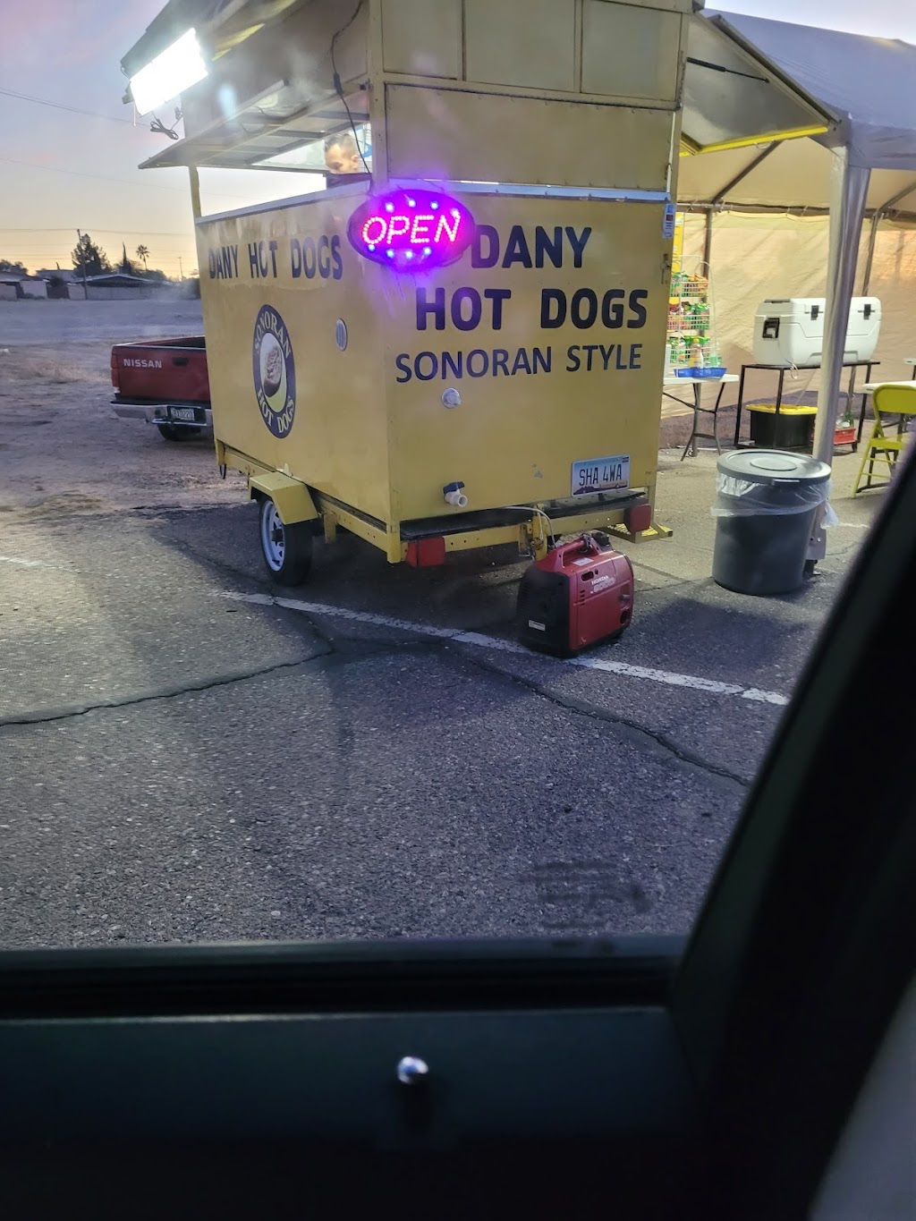 Dany Hot Dogs | restaurant | 5050 E Broadway Blvd, Tucson, AZ 85711, USA | 5204459130 OR +1 520-445-9130