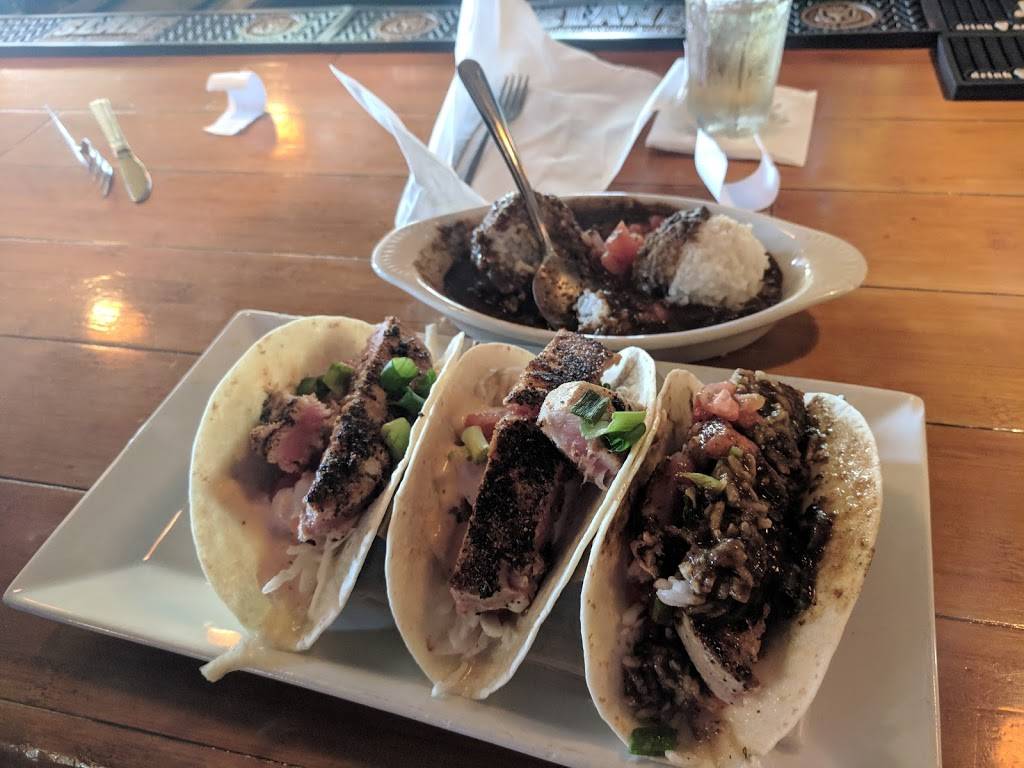 Longboards | restaurant | 440 High St #2, Portsmouth, VA 23704, USA | 7573994010 OR +1 757-399-4010