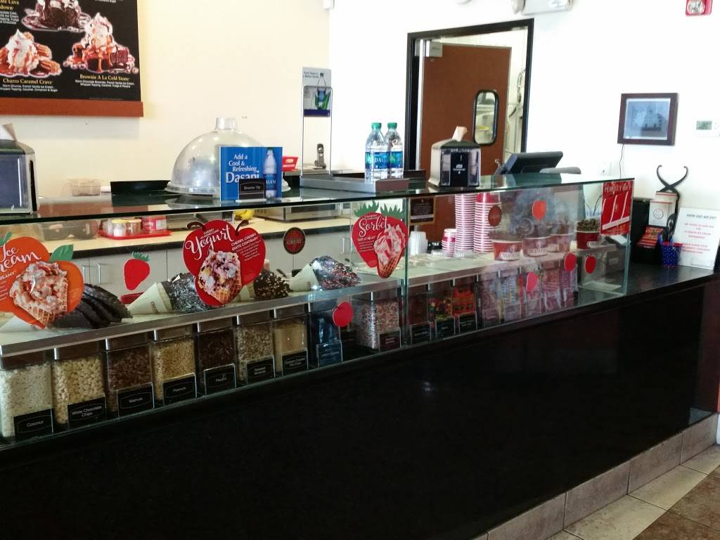 Cold Stone Creamery | bakery | 1829 N Power Rd Ste 112, Mesa, AZ 85205, USA | 4803967544 OR +1 480-396-7544