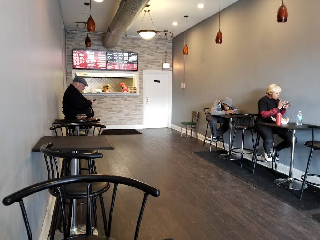 Chicagos Original Harolds | meal takeaway | 518 W Harrison St, Chicago, IL 60607, USA | 3126313501 OR +1 312-631-3501