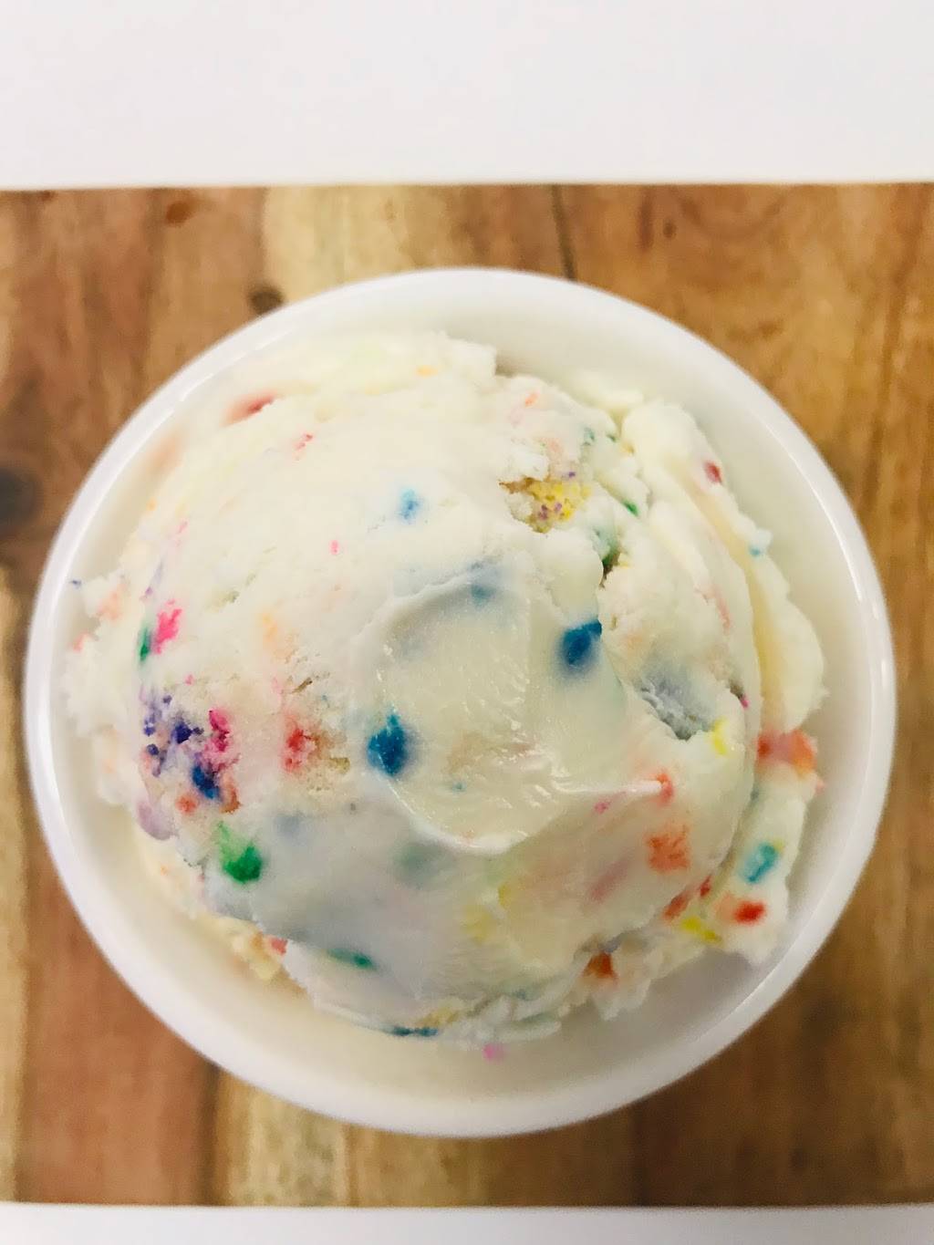 Cravings | bakery | 9856 S Kedzie Ave, Evergreen Park, IL 60805, USA | 7084243131 OR +1 708-424-3131