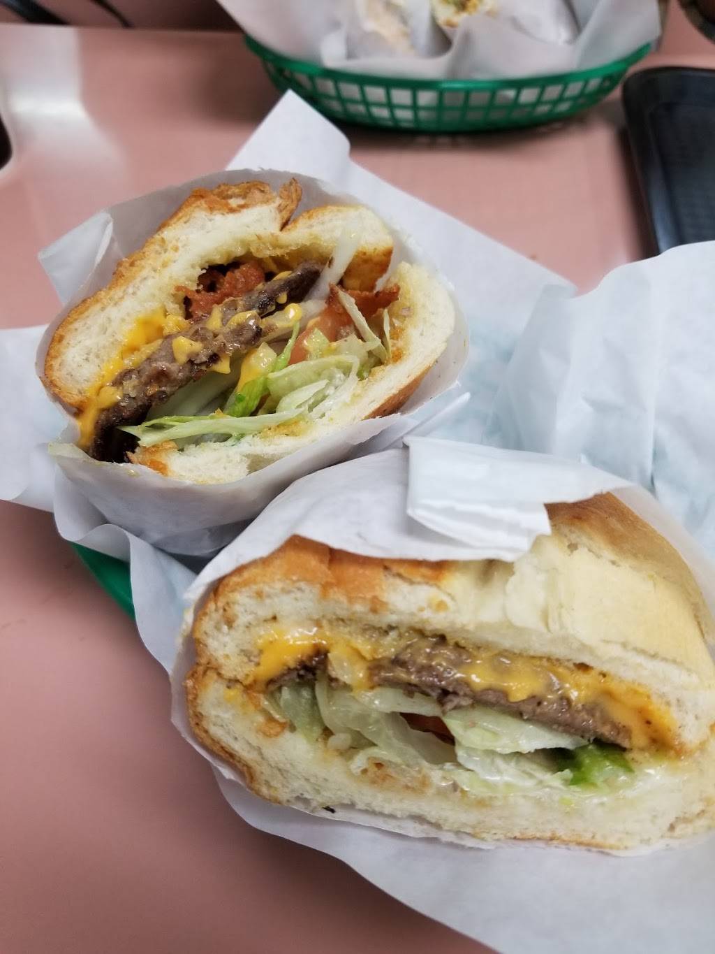 Kings Burger | restaurant | 980 S King Rd, San Jose, CA 95116, USA | 4082512134 OR +1 408-251-2134