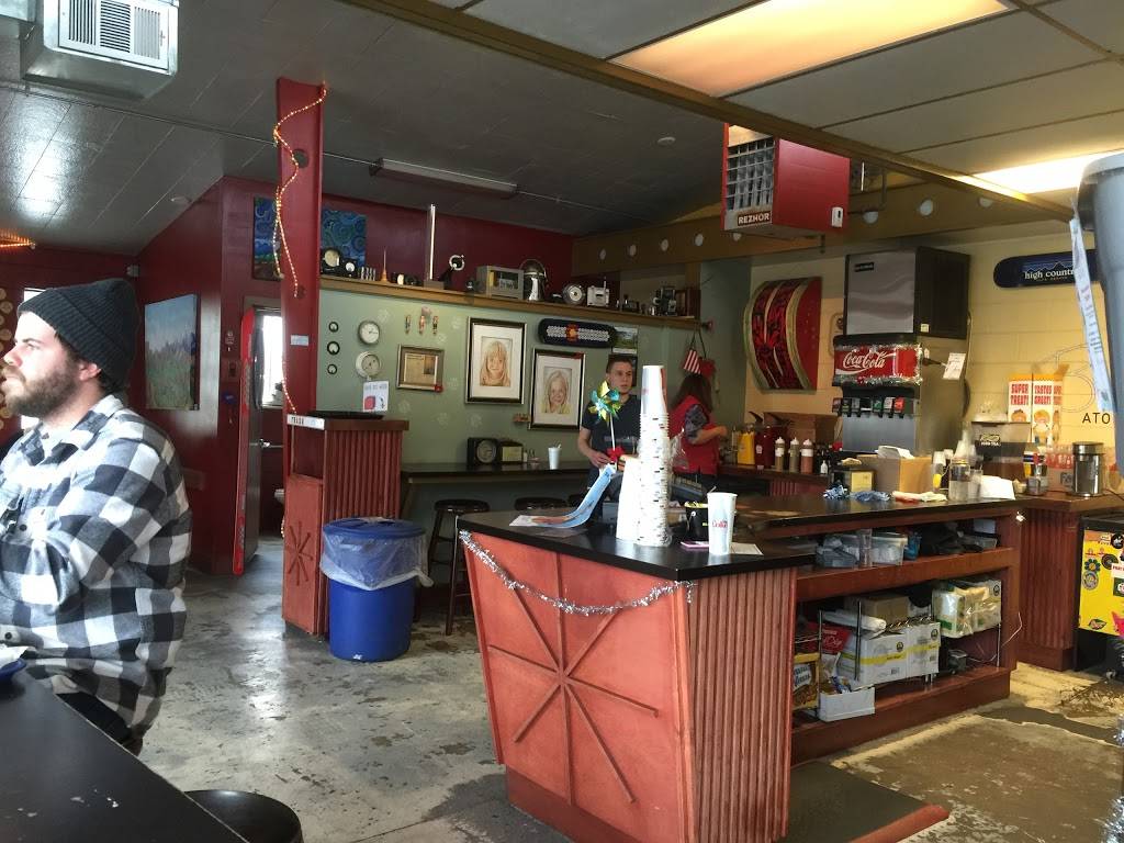 Bobs Atomic Burgers | restaurant | 1310 Ford St, Golden, CO 80401, USA | 3032781601 OR +1 303-278-1601