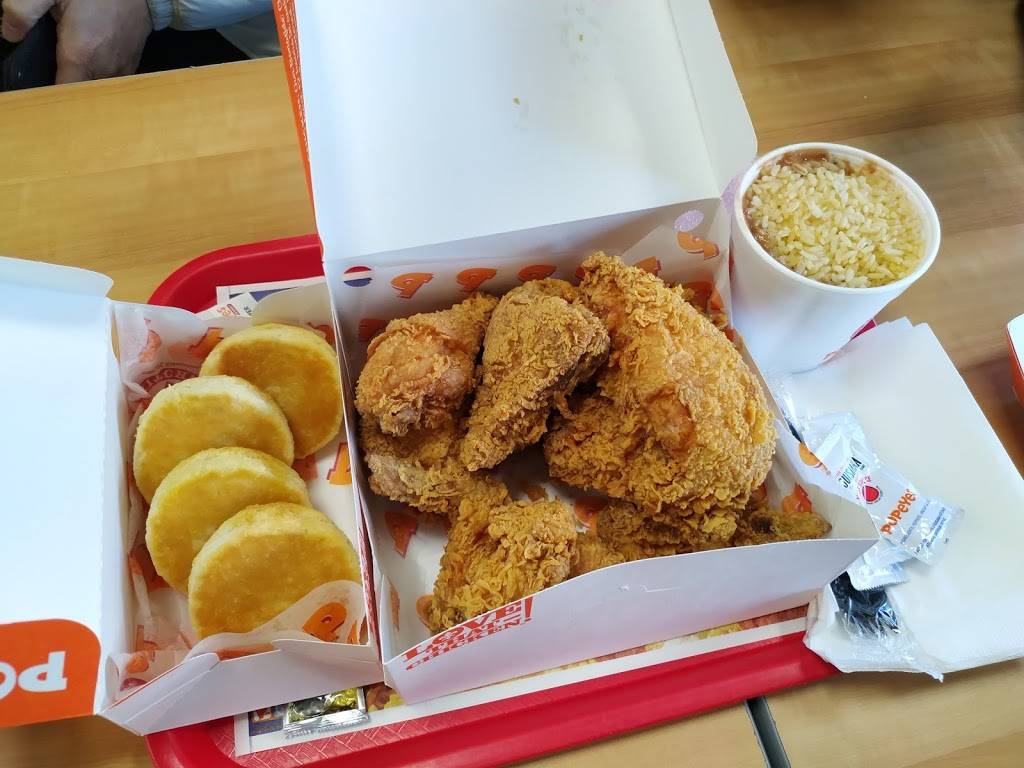 Popeyes Louisiana Kitchen | restaurant | 790 NW Frontage Rd, Troutdale, OR 97060, USA | 5036661588 OR +1 503-666-1588