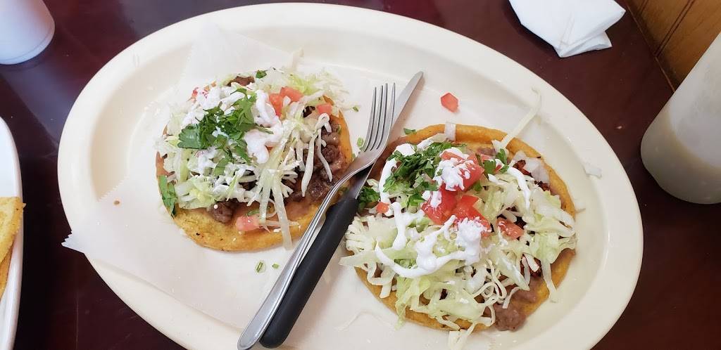 Taqueria Morelia | restaurant | 3943 W Lawrence Ave, Chicago, IL 60625, USA | 7735091727 OR +1 773-509-1727