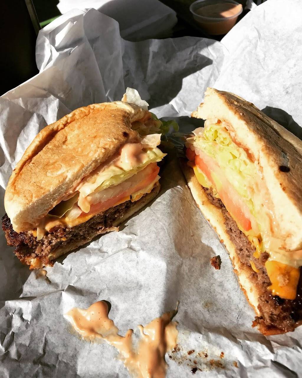 Nessy Burgers | restaurant | 3235 Old Hwy 395, Fallbrook, CA 92028, USA | 7607121497 OR +1 760-712-1497