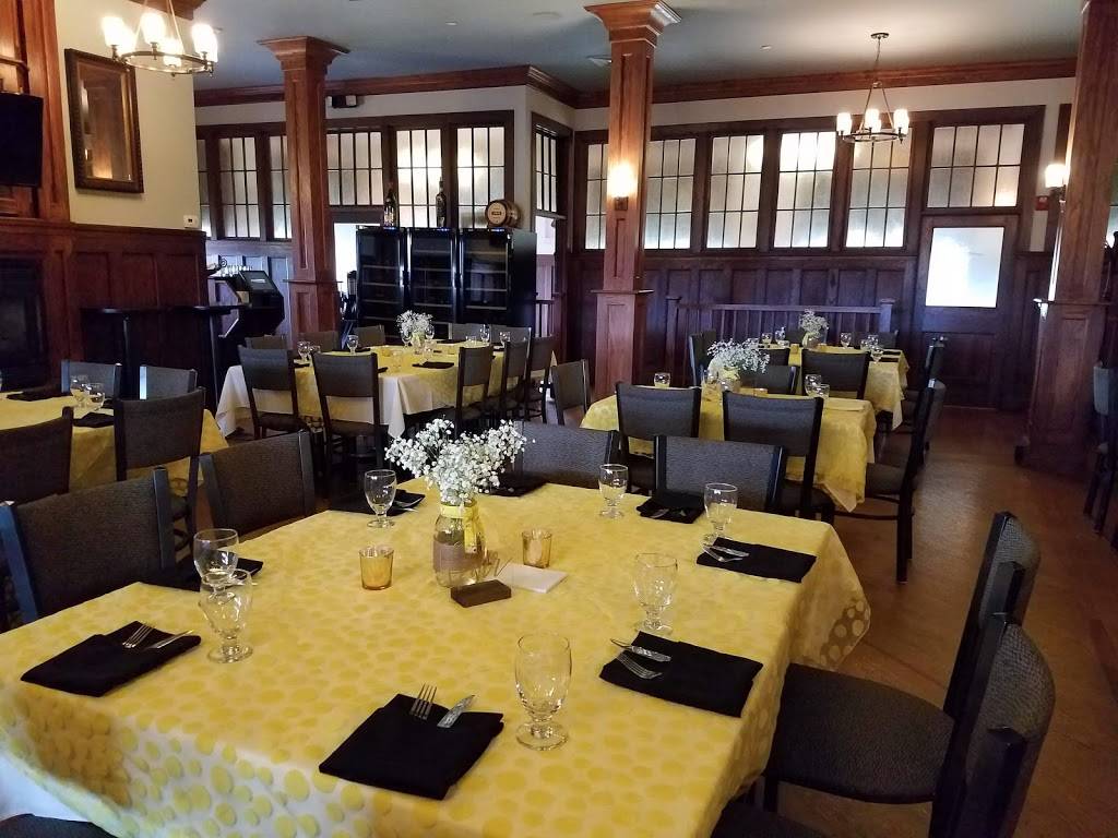 Iron Works | restaurant | 697 Jefferson Blvd, Warwick, RI 02886, USA | 4017395111 OR +1 401-739-5111