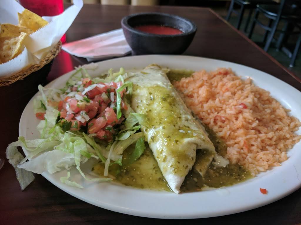 El Sombrero | restaurant | 7066 Charlotte Pike, Nashville, TN 37209, USA | 6153532100 OR +1 615-353-2100