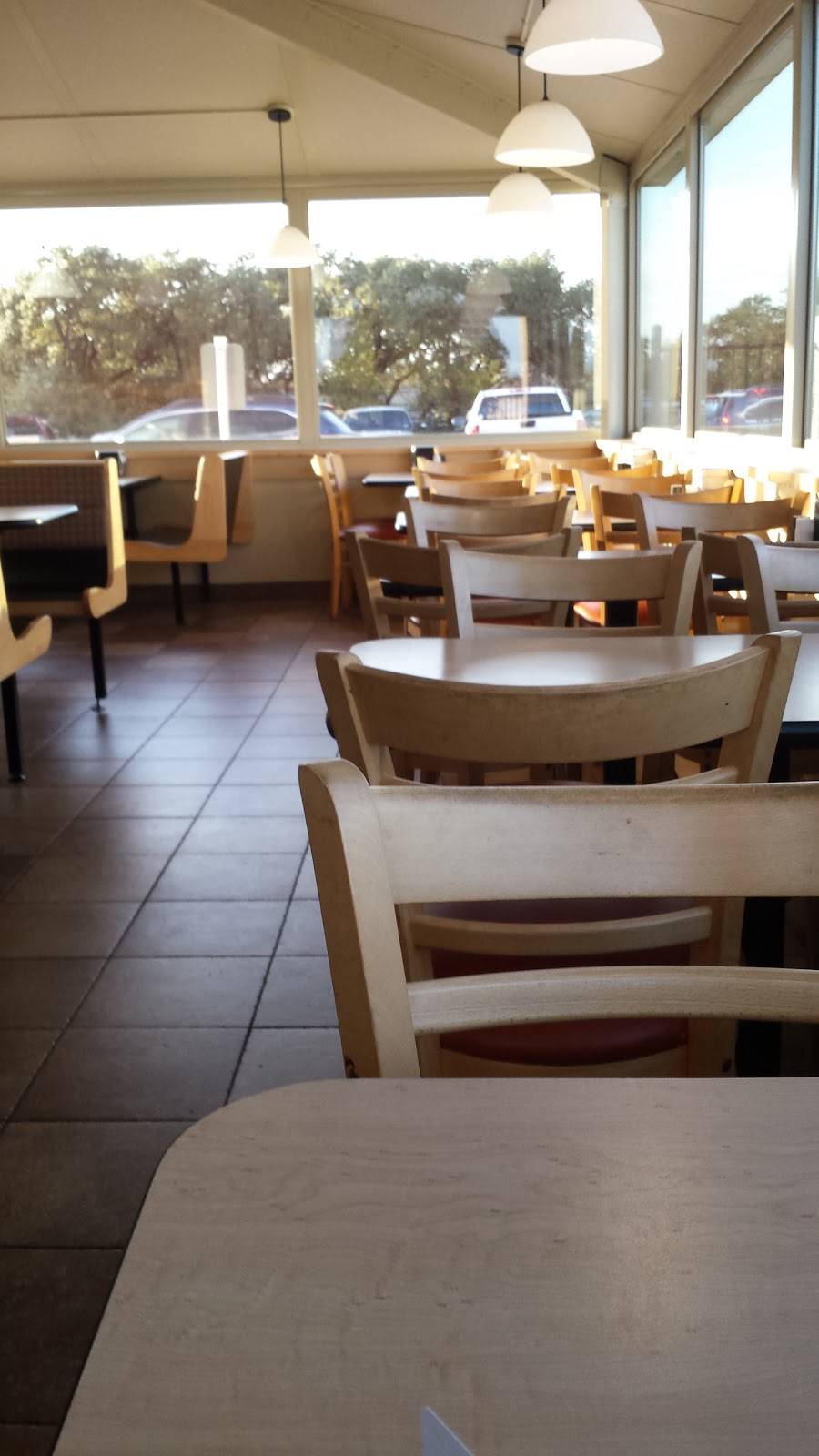 Dairy Queen Store | restaurant | 2252 Thousand Oaks #220, San Antonio, TX 78232, USA | 2105452921 OR +1 210-545-2921