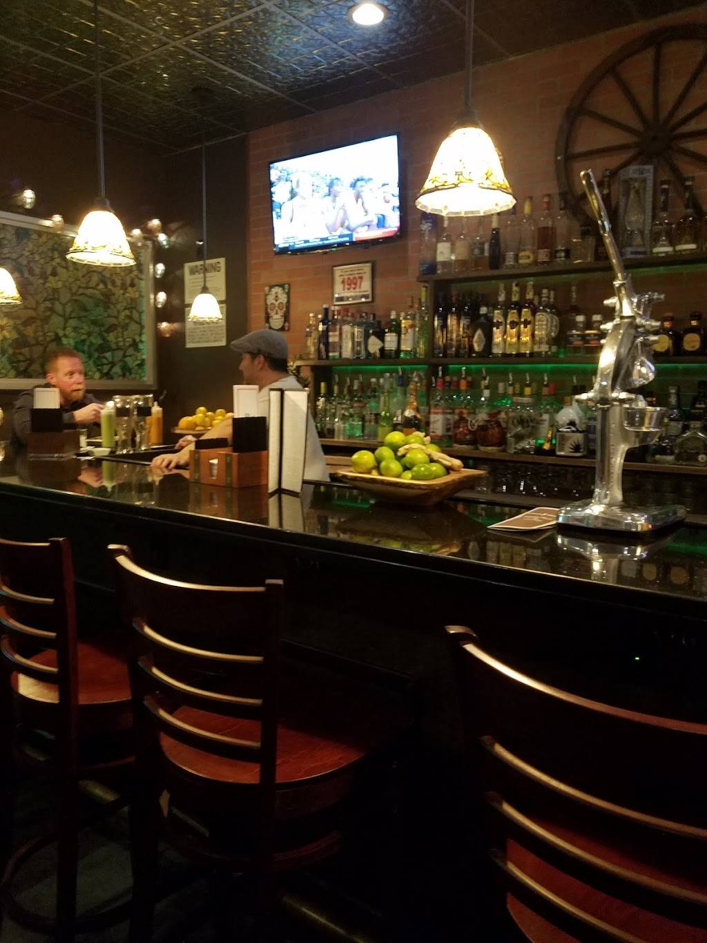 Salsa Verde | restaurant | 325 NY-100, Somers, NY 10589, USA | 9145566626 OR +1 914-556-6626