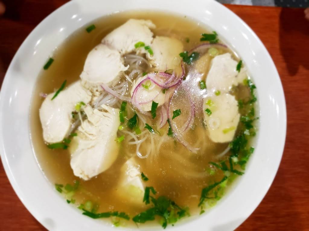 Pho Garden Vietnamese & Chinese Cuisine | restaurant | 2535 SE Military Dr, San Antonio, TX 78223, USA | 2103338899 OR +1 210-333-8899